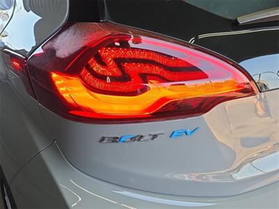 2020 Chevrolet Bolt EV LT   - Photo 16 - Lennox, CA 90304