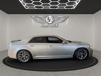 2012 Chrysler 300 Series SRT8   - Photo 8 - Lennox, CA 90304