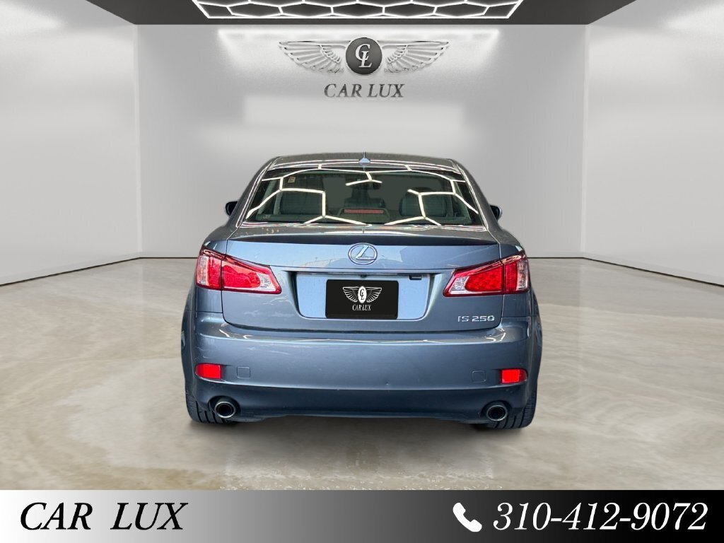 2012 Lexus IS 250 - Photo 4 - Lennox, CA 90304