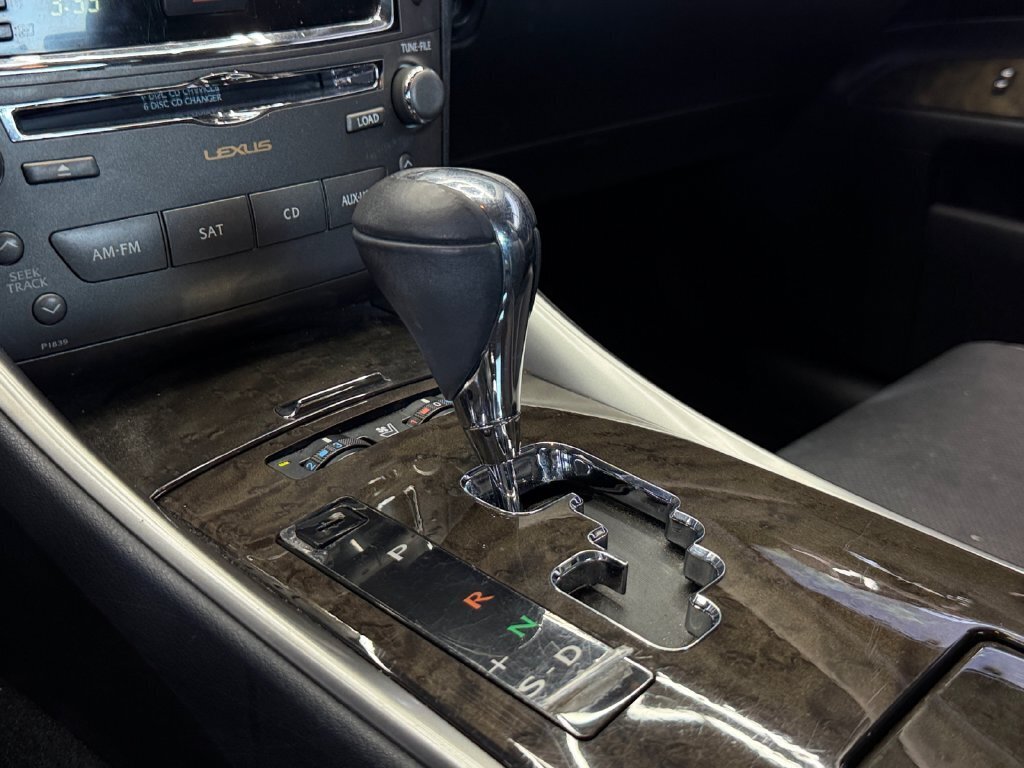 2012 Lexus IS 250 - Photo 19 - Lennox, CA 90304