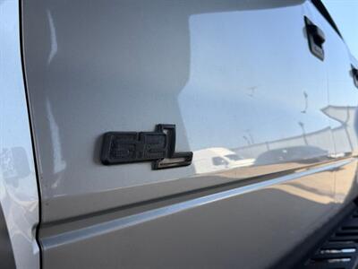 2013 Ford F-150 SVT Raptor   - Photo 31 - Lennox, CA 90304