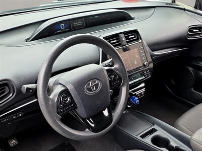 2022 Toyota Prius LE   - Photo 13 - Lennox, CA 90304