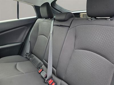2022 Toyota Prius LE   - Photo 12 - Lennox, CA 90304
