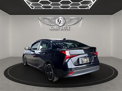 2022 Toyota Prius LE   - Photo 5 - Lennox, CA 90304