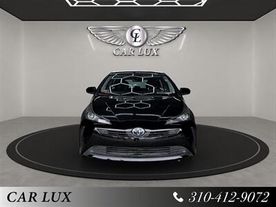 2022 Toyota Prius LE   - Photo 2 - Lennox, CA 90304