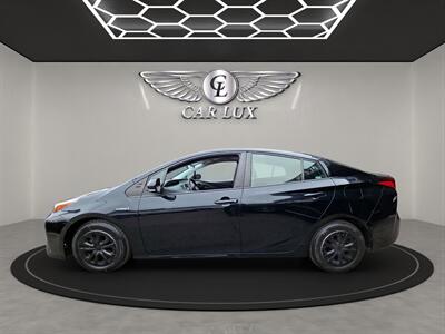 2022 Toyota Prius LE   - Photo 4 - Lennox, CA 90304