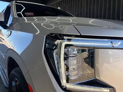 2022 GMC Yukon SLE   - Photo 18 - Lennox, CA 90304