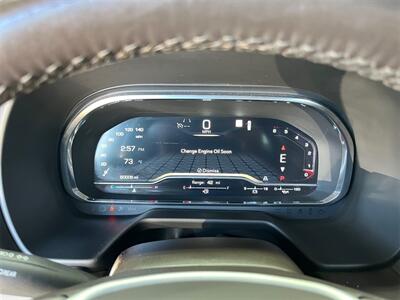 2022 GMC Yukon SLE   - Photo 19 - Lennox, CA 90304