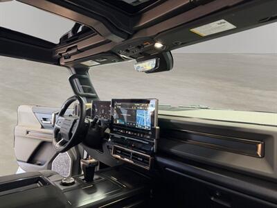 2025 GMC HUMMER EV 2X - Photo 27 - Lennox, CA 90304