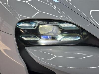 2021 Porsche Taycan 4S - Photo 31 - Lennox, CA 90304