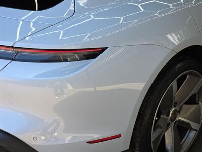 2021 Porsche Taycan 4S - Photo 37 - Lennox, CA 90304