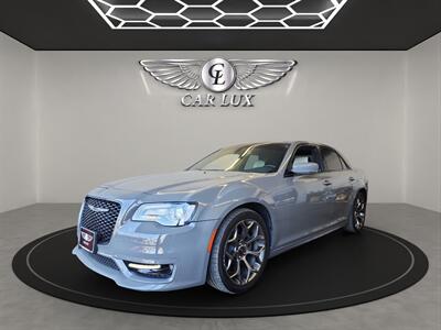 2017 Chrysler 300 Series S   - Photo 3 - Lennox, CA 90304