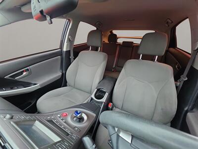 2015 Toyota Prius Two   - Photo 19 - Lennox, CA 90304