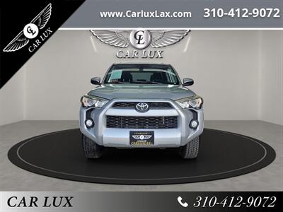 2014 Toyota 4Runner SR5   - Photo 2 - Lennox, CA 90304