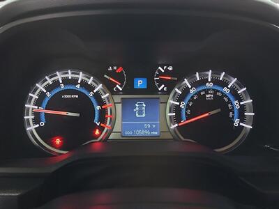 2014 Toyota 4Runner SR5   - Photo 12 - Lennox, CA 90304