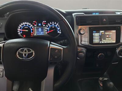 2014 Toyota 4Runner SR5   - Photo 15 - Lennox, CA 90304