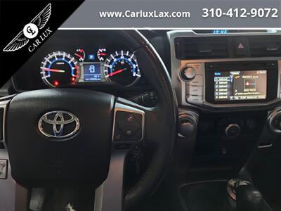 2014 Toyota 4Runner SR5   - Photo 15 - Lennox, CA 90304