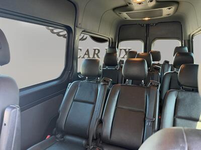 2020 Mercedes-Benz Sprinter Passenger 144 WB - Photo 13 - Lennox, CA 90304