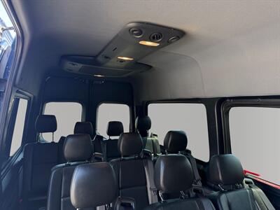 2020 Mercedes-Benz Sprinter Passenger 144 WB - Photo 18 - Lennox, CA 90304