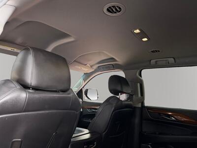 2018 Cadillac Escalade ESV   - Photo 24 - Lennox, CA 90304
