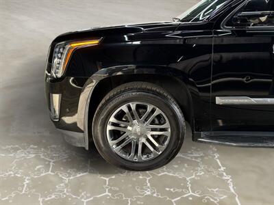 2018 Cadillac Escalade ESV   - Photo 14 - Lennox, CA 90304