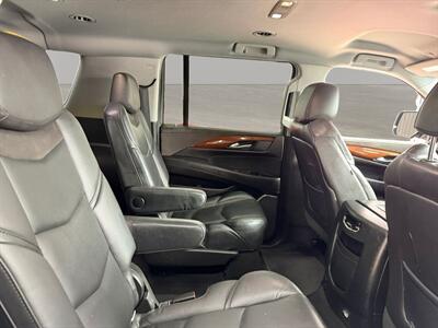 2018 Cadillac Escalade ESV   - Photo 26 - Lennox, CA 90304