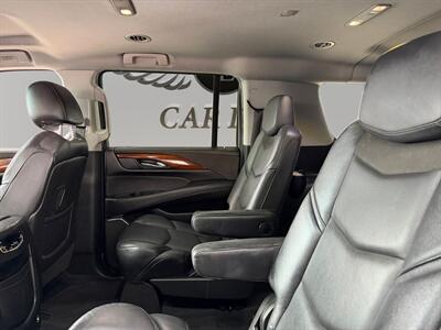2018 Cadillac Escalade ESV   - Photo 13 - Lennox, CA 90304