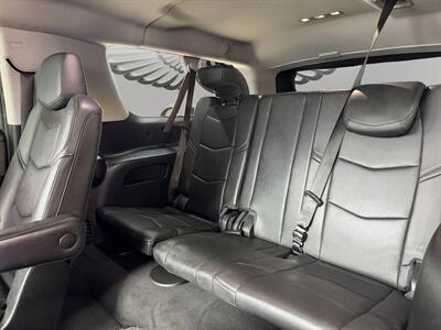 2018 Cadillac Escalade ESV   - Photo 25 - Lennox, CA 90304