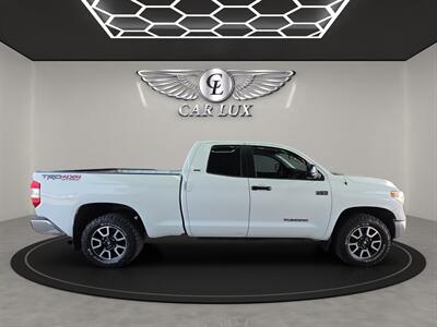 2015 Toyota Tundra SR5   - Photo 8 - Lennox, CA 90304