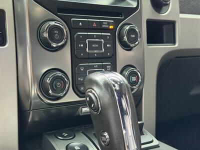 2013 Ford F-150 SVT Raptor   - Photo 18 - Lennox, CA 90304