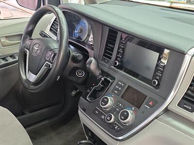 2019 Toyota Sienna L 7 Passenger - Photo 21 - Lennox, CA 90304