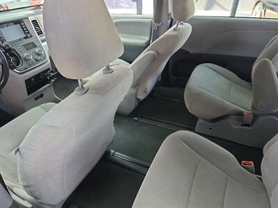 2019 Toyota Sienna L 7 Passenger - Photo 17 - Lennox, CA 90304
