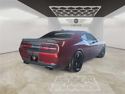 2018 Dodge Challenger SRT Hellcat   - Photo 5 - Lennox, CA 90304