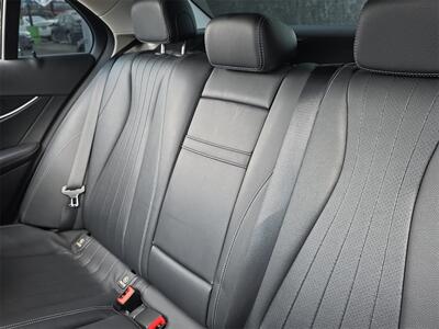 2018 Mercedes-Benz E 300   - Photo 19 - Lennox, CA 90304