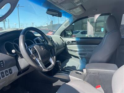 2014 Toyota Tacoma V6   - Photo 18 - Lennox, CA 90304