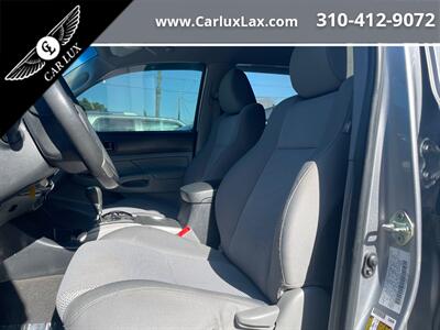 2014 Toyota Tacoma V6   - Photo 13 - Lennox, CA 90304