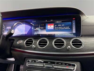 2018 Mercedes-Benz E 300   - Photo 18 - Lennox, CA 90304