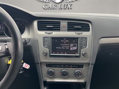 2016 Volkswagen Golf TSI S 4-Door   - Photo 14 - Lennox, CA 90304