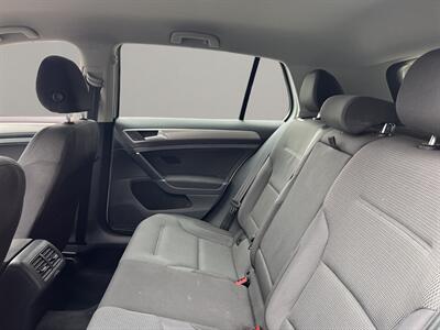 2016 Volkswagen Golf TSI S 4-Door   - Photo 11 - Lennox, CA 90304