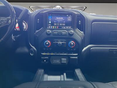 2020 Chevrolet Silverado 1500 LTZ   - Photo 13 - Lennox, CA 90304