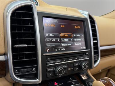 2013 Porsche Cayenne S - Photo 24 - Lennox, CA 90304