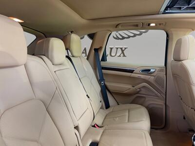 2013 Porsche Cayenne S - Photo 27 - Lennox, CA 90304