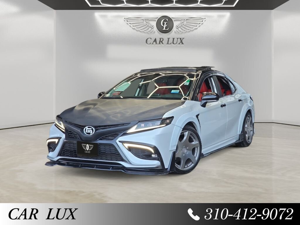 2022 Toyota Camry XSE V6   - Photo 1 - Lennox, CA 90304