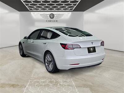 2021 Tesla Model 3 Standard Range Plus - Photo 3 - Lennox, CA 90304