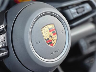 2021 Porsche 911 Carrera   - Photo 21 - Lennox, CA 90304