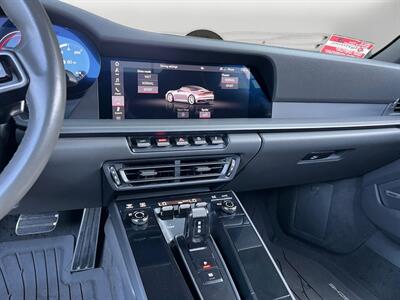 2021 Porsche 911 Carrera   - Photo 11 - Lennox, CA 90304