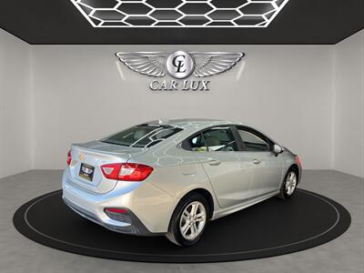 2018 Chevrolet Cruze LT   - Photo 7 - Lennox, CA 90304