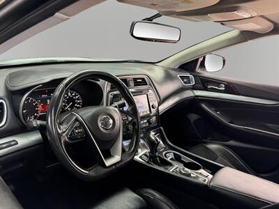 2017 Nissan Maxima 3.5 SV   - Photo 16 - Lennox, CA 90304