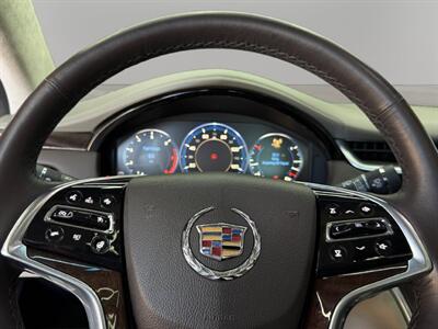 2013 Cadillac XTS Platinum   - Photo 19 - Lennox, CA 90304