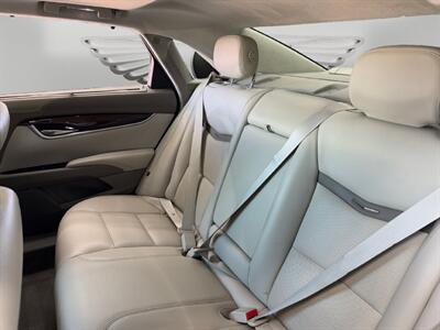 2013 Cadillac XTS Platinum   - Photo 13 - Lennox, CA 90304